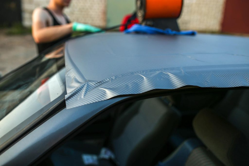 découvrez notre guide complet sur le covering automobile, une technique innovante pour personnaliser votre voiture tout en la protégeant. apprenez les avantages, les matériaux utilisés et les conseils d'application pour transformer l'apparence de votre véhicule.